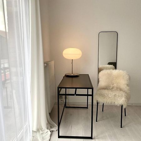 Апартаменты Wit Ii, Near Metro, Train N7670 Брюссель Экстерьер фото